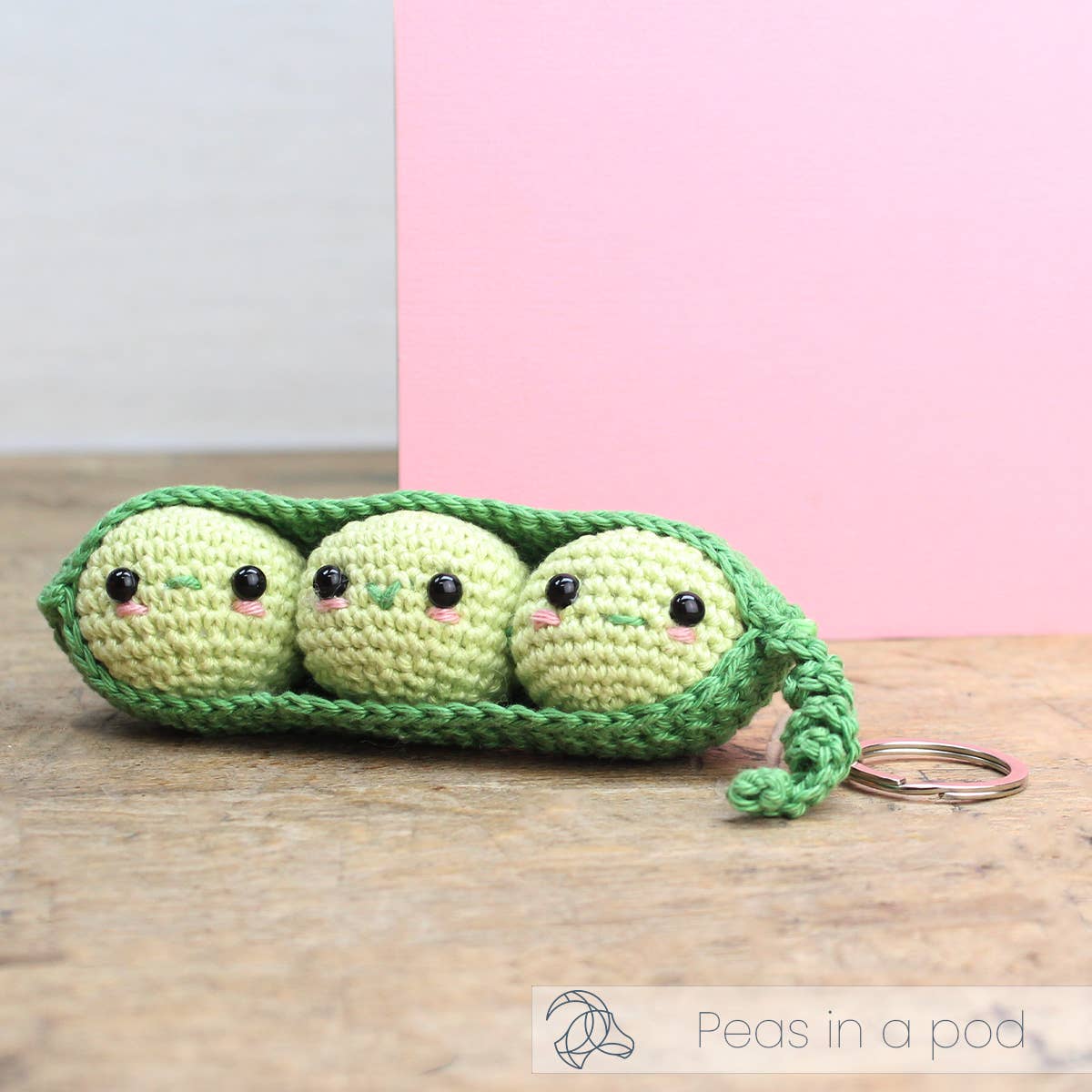 Peas in a pod - crochet kit Handicraft