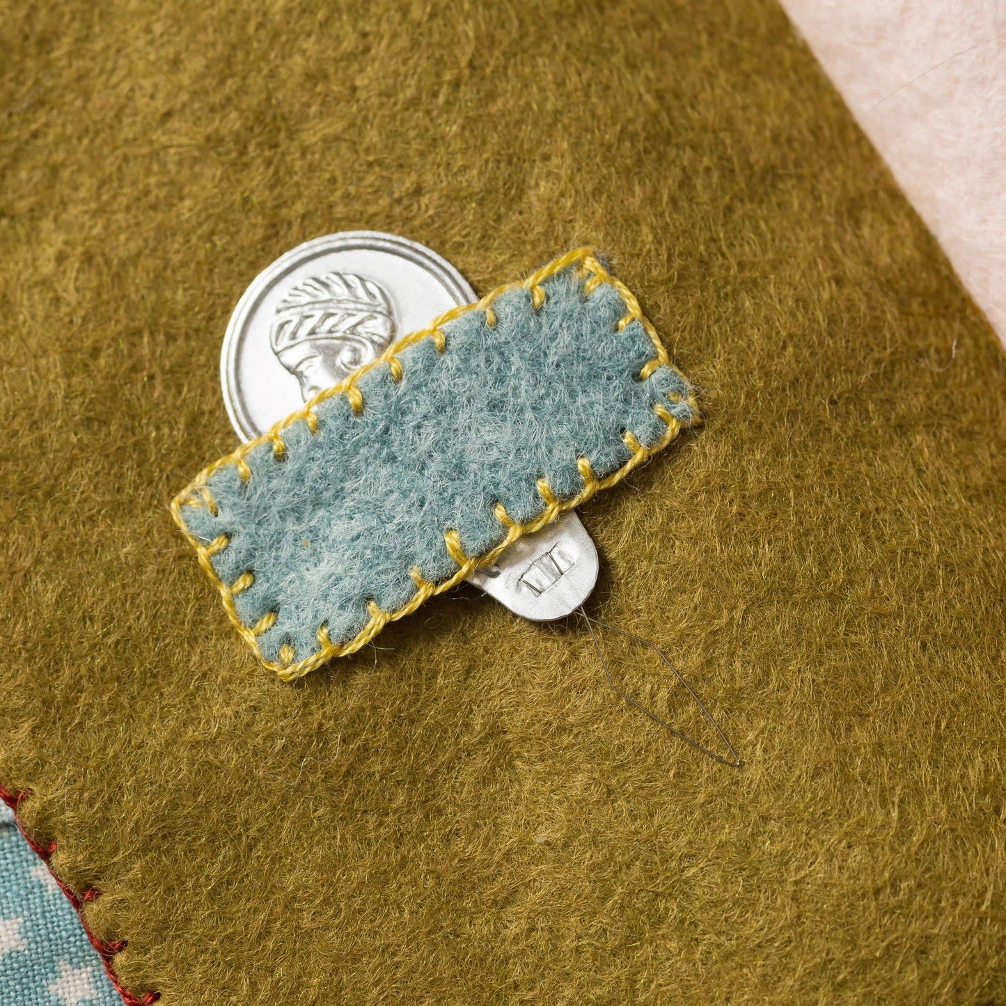 Needle Case  Felt Craft Mini  Kit by Corinne Lapierre